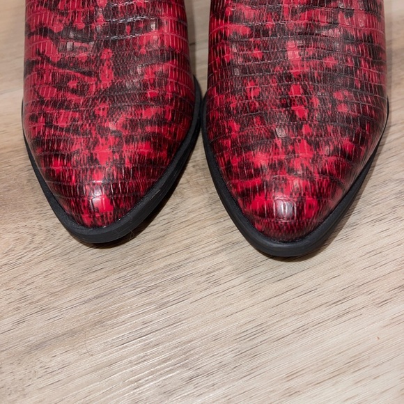 Franco Sarto red and black snakeskin ankle Chelsea boots. Size 10. - Picture 3 of 4